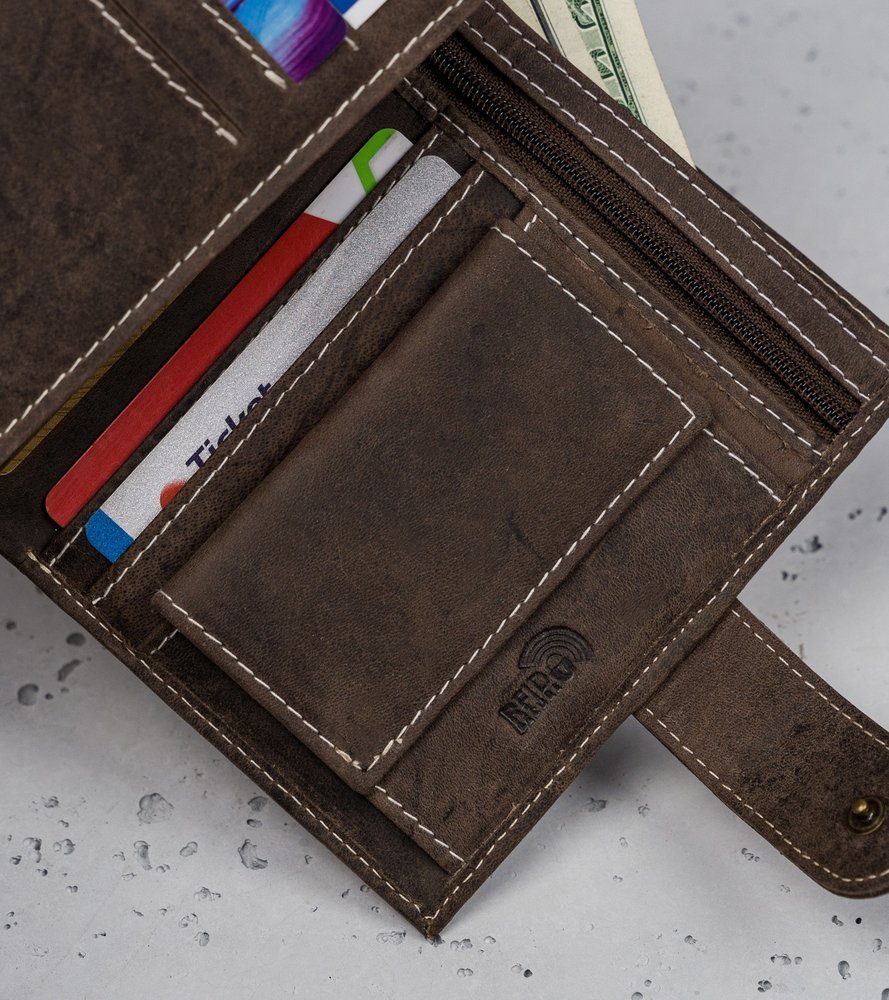 Гаманець чоловічий Buffalo Wild RM-06L-HBW BROWN Гаманець чоловічий Buffalo Wild RM-06L-HBW BROWN